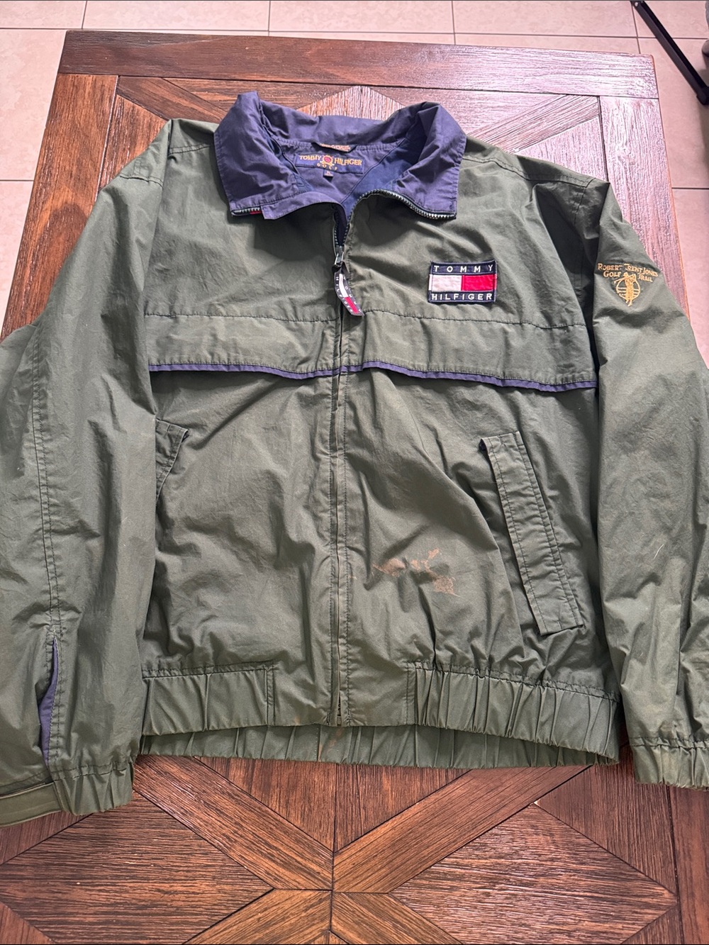 Vintage 90s Tommy Hilfiger Robert Trent Jones Golf Trail Windbreaker XL
